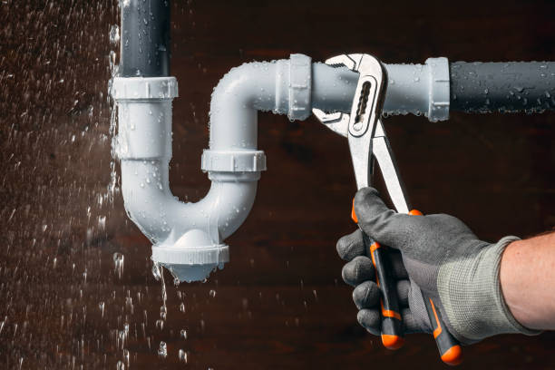 Professional Leak Detection technician working in Needham, MA